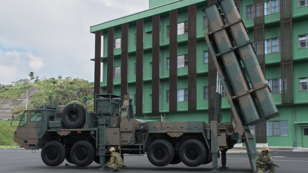 El misil antibuque Tipo 12 de la Fuerza Terrestre de Autodefensa de Japón exhibido en la base Camp Amami, en la prefectura de Kagoshima, el 8 de septiembre de 2022.