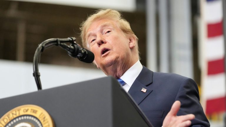 Trump: “Irán es oficialmente una nación fallida. ¡Está muerto!”