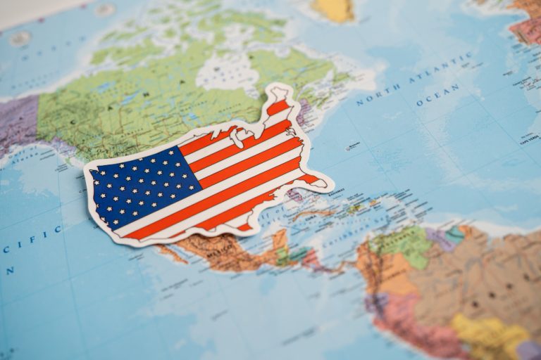 El país de América Latina con el que EE.UU. tiene el mayor déficit comercial