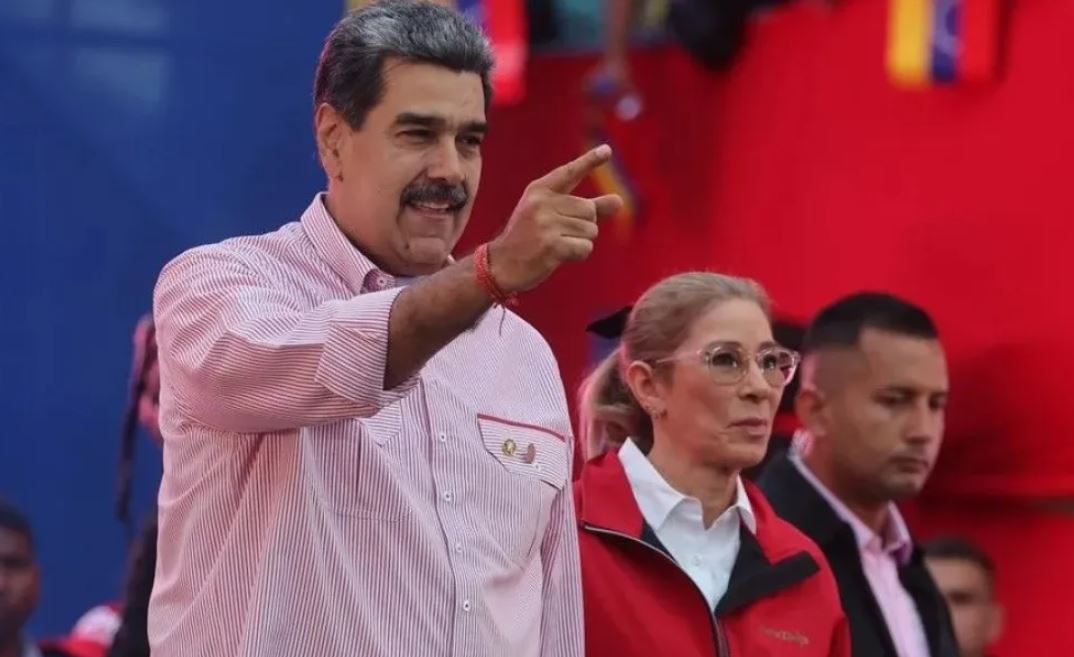 Advierten que la esposa de Maduro enfrenta “un problema en el corazón muy delicado”